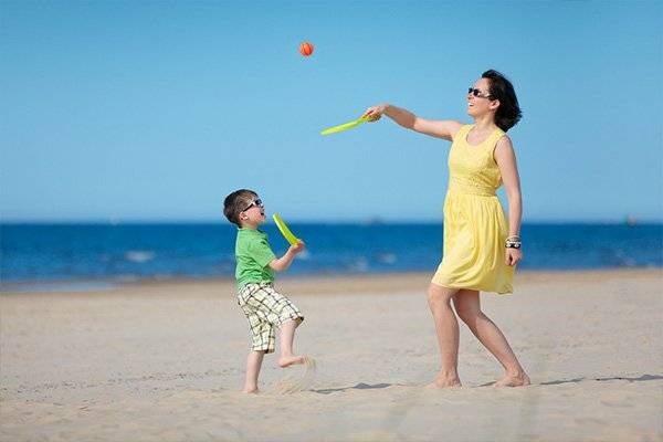 10 Tips for a Healthy Family Getaway